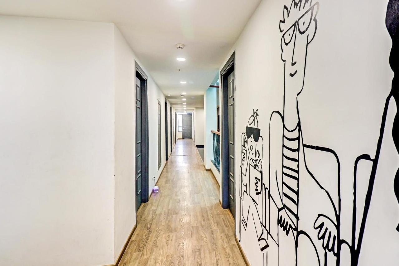 Townhouse Sector 30 Near Botanic Garden Of Indian Republic Hotell Noida Eksteriør bilde