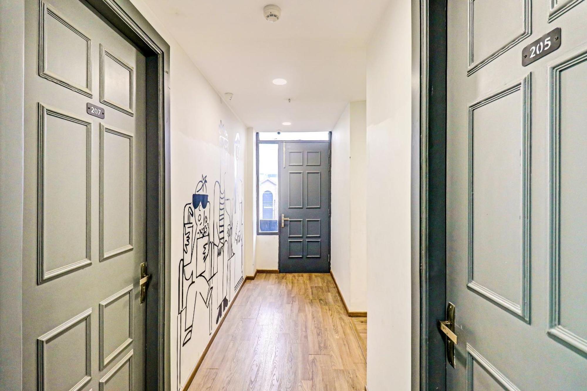 Townhouse Sector 30 Near Botanic Garden Of Indian Republic Hotell Noida Eksteriør bilde