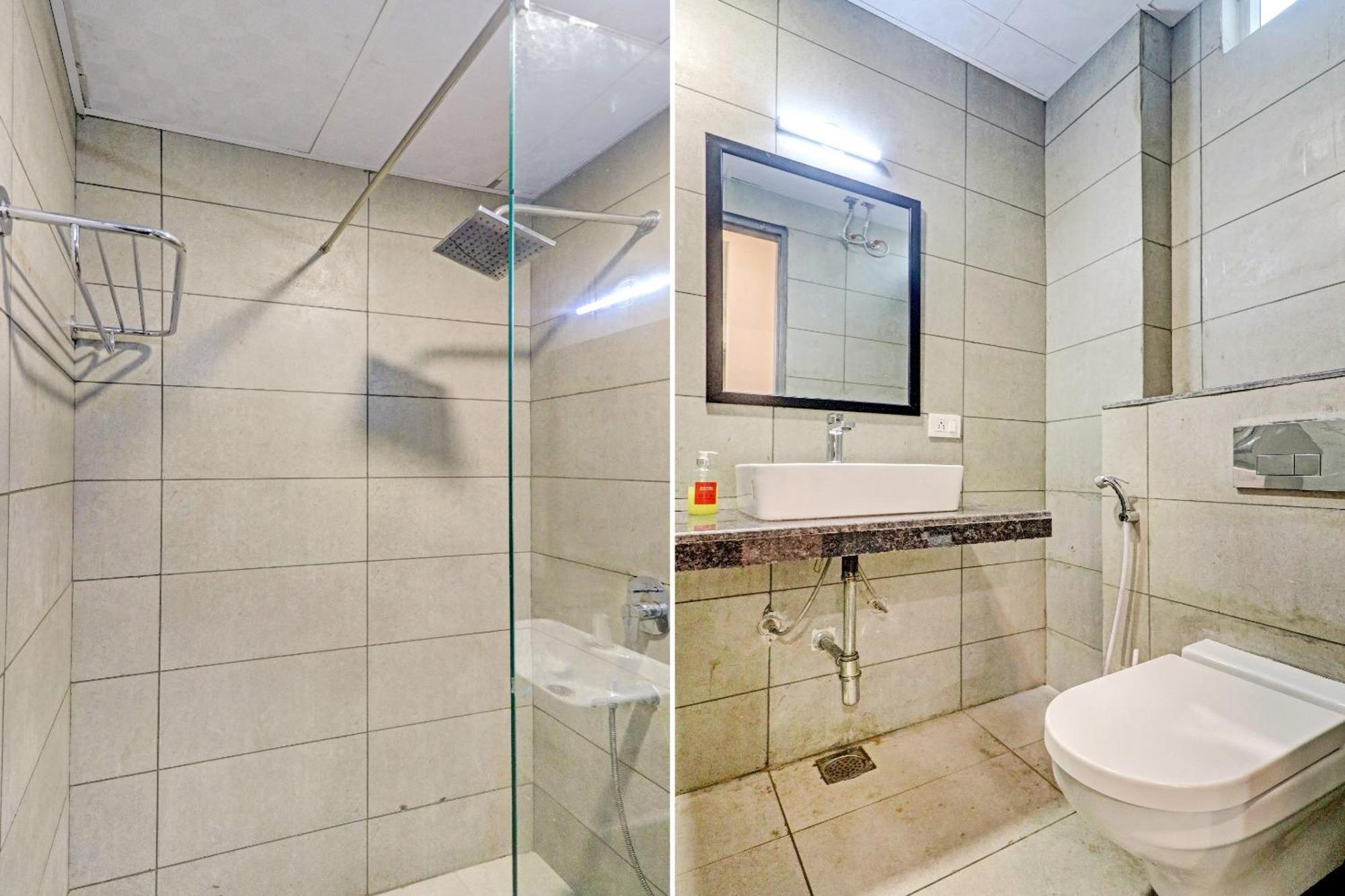 Townhouse Sector 30 Near Botanic Garden Of Indian Republic Hotell Noida Eksteriør bilde